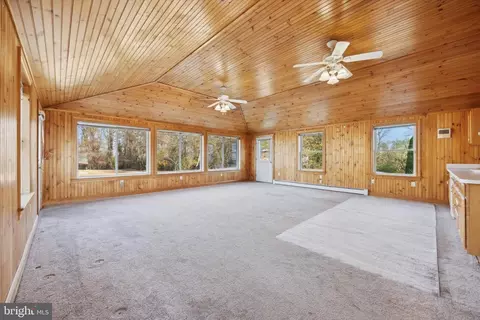 4111 Oliver Ln, Boothwyn, PA 19061 photo 14