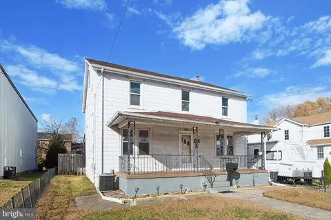1128 Randall Ave, Boothwyn, PA 19061