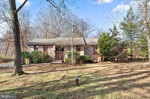 9 Timber Ln, Thornton, PA 19373