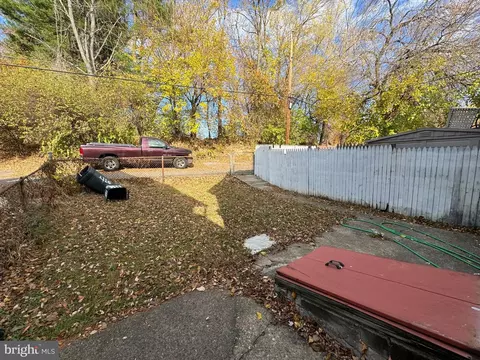 1116 Sterling Ave, Marcus Hook, PA 19061 photo 10