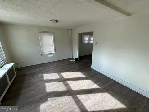 1116 Sterling Ave, Marcus Hook, PA 19061 photo 3