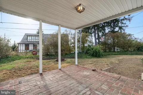 Exterior - 680 Buttonwood Dr, Springfield, PA 19064 photo 4 of 6
