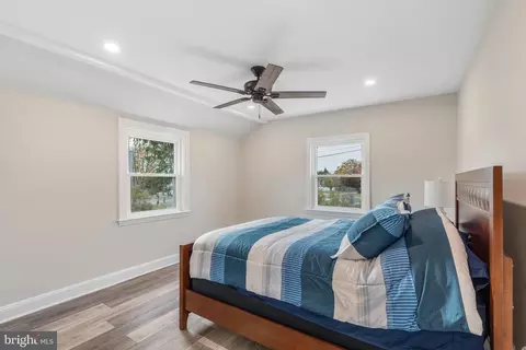 Bedroom - 680 Buttonwood Dr, Springfield, PA 19064 photo 4 of 5