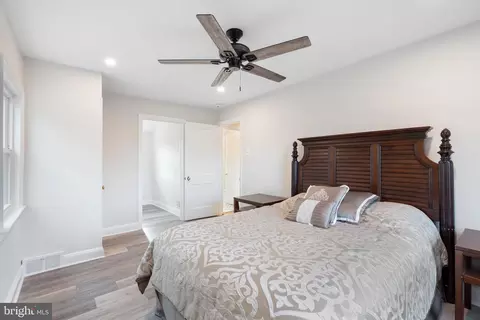 Bedroom - 680 Buttonwood Dr, Springfield, PA 19064 photo 3 of 5