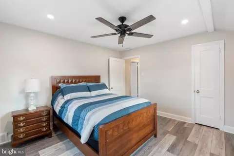 Bedroom - 680 Buttonwood Dr, Springfield, PA 19064 photo 5 of 5