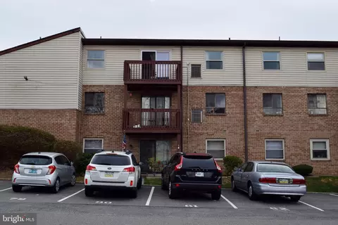280 Bridgewater Rd #H-4, Brookhaven, PA 19015