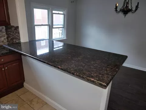 240 Barclay Rd, Darby, PA 19082 photo 7