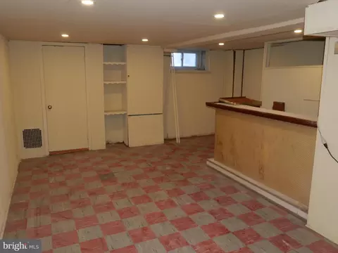 240 Barclay Rd, Darby, PA 19082 photo 20