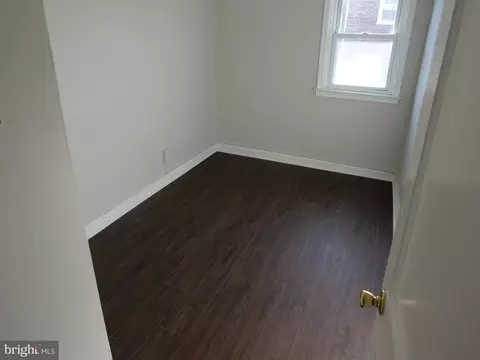 240 Barclay Rd, Darby, PA 19082 photo 14