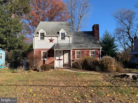 536 Arlington Ave, Folsom, PA 19033