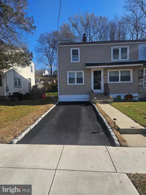 1111 Church St, Brookhaven, PA 19015