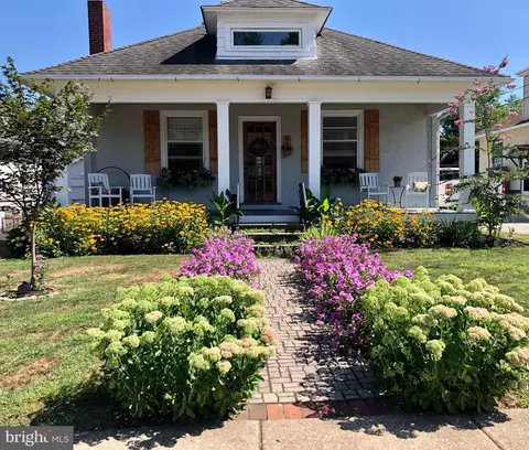 215 Washington Ave, Havertown, PA 19083
