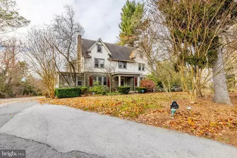 44 Haverford Rd, Ardmore, PA 19003