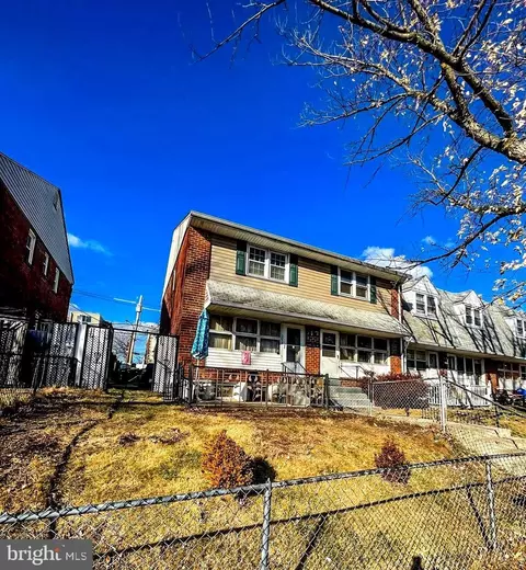 3374 Carter Ln, Chester, PA 19013