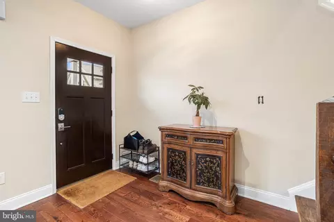 Entry Way - 111 Ardmore Ave, Darby, PA 19082 photo 1 of 7