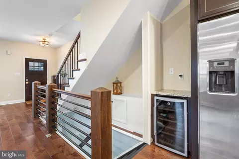 Entry Way - 111 Ardmore Ave, Darby, PA 19082 photo 7 of 7