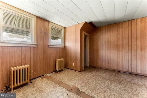 1119 Sterling Ave, Marcus Hook, PA 19061 photo 11