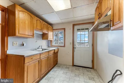 1119 Sterling Ave, Marcus Hook, PA 19061 photo 7