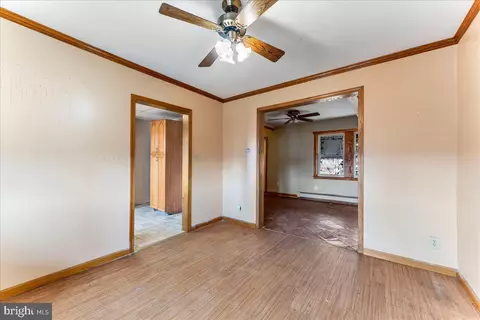 1119 Sterling Ave, Marcus Hook, PA 19061 photo 6