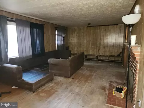 Living - 4400 Garnet Mine Rd, Boothwyn, PA 19061 photo 1 of 1