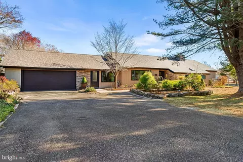13 Ringfield Rd, Chadds Ford, PA 19317