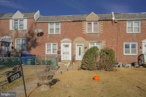 1203 Crestview Rd, Darby, PA 19023