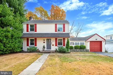 614 16th Ave, Prospect Park, PA 19076
