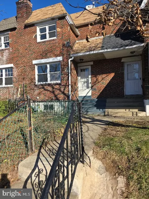 225 Sherbrook Blvd, Darby, PA 19082