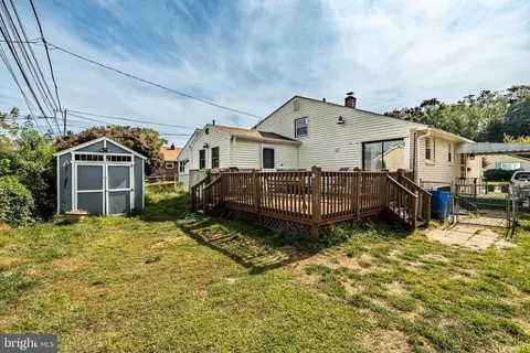 Exterior - 809 Hawthorne Ave, Secane, PA 19018 photo 6 of 7