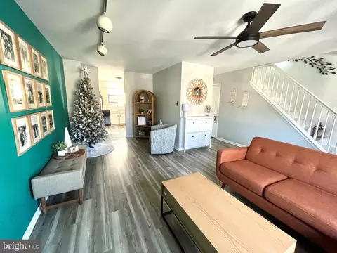 209 Aucott Rd, Brookhaven, PA 19015 photo 3