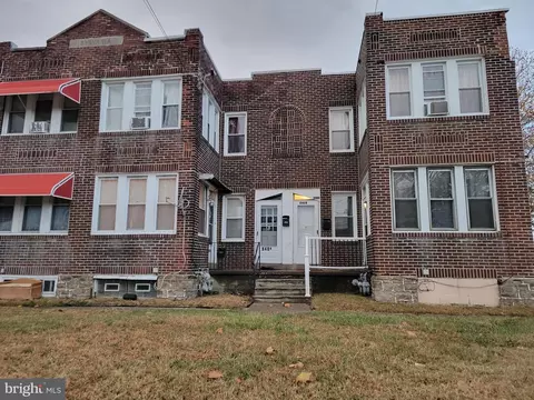 846 Chester Pike, Sharon Hill, PA 19079