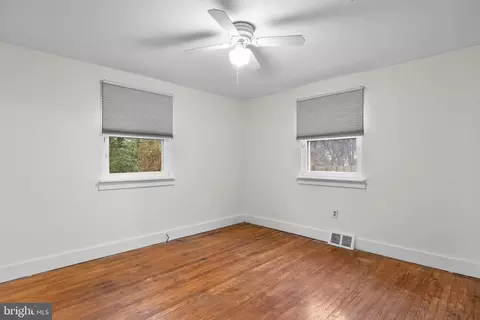 130 Moser St, Aston, PA 19014 photo 8