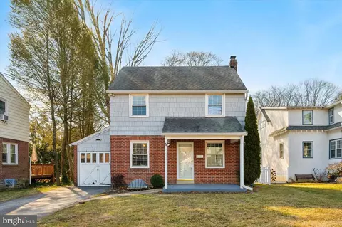 1434 Kingsley Rd, Havertown, PA 19083