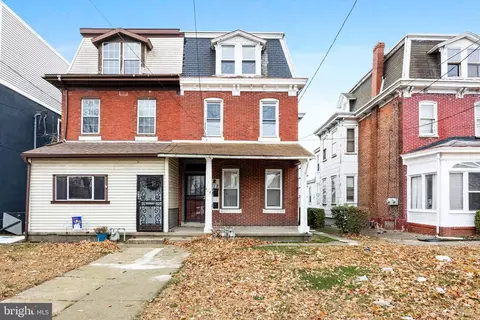 612 Highland Ave, Chester, PA 19013
