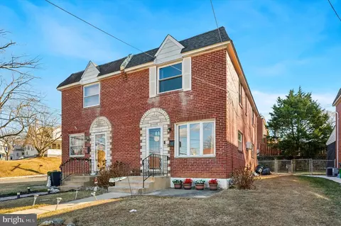 1803 Cricket Ln, Folcroft, PA 19032