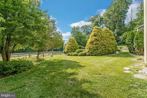 5 Forrest Ln, Springfield, PA 19064 photo 32