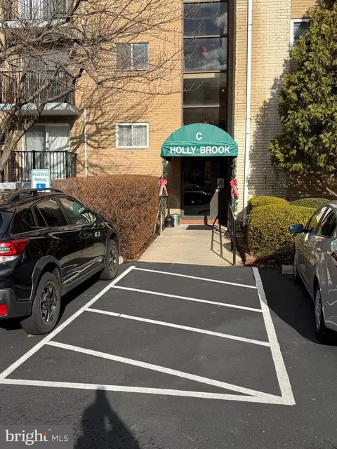 3421 W Chester Pike #C36-2BR, Newtown Square, PA 19073