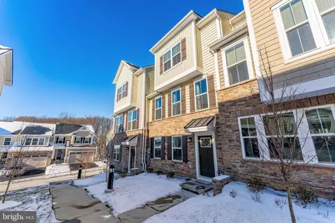 219 W Grant Xing, Media, PA 19063 photo 3