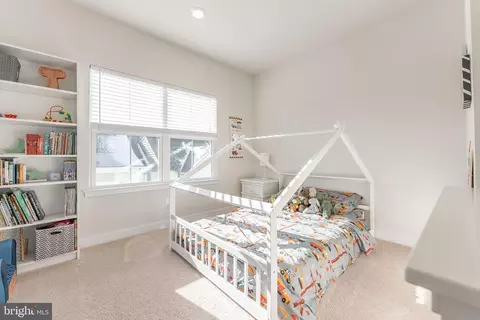 219 W Grant Xing, Media, PA 19063 photo 25