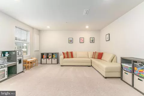 219 W Grant Xing, Media, PA 19063 photo 30
