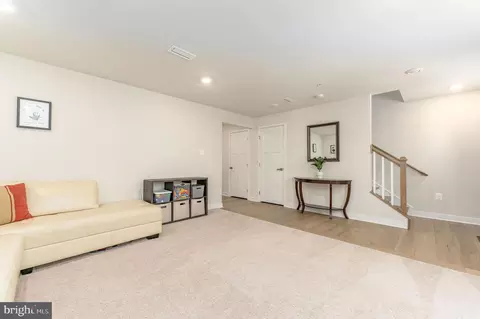 219 W Grant Xing, Media, PA 19063 photo 32
