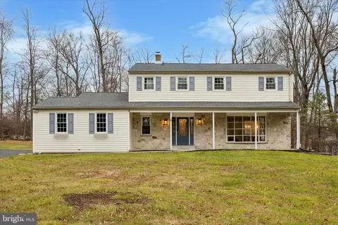 2335 N Providence Rd, Media, PA 19063