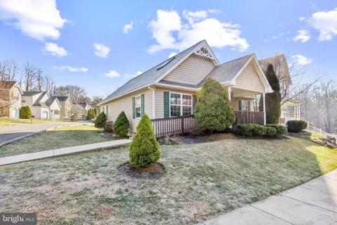 4118 Yorktown Dr, Ogden, PA 19061
