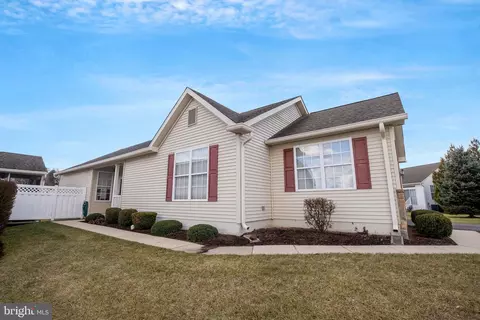 504 Hunting Whip Rd, Glen Mills, PA 19342