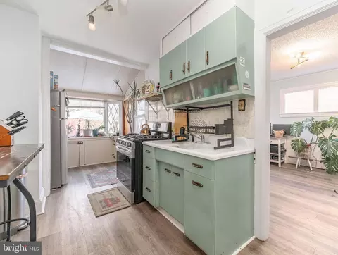 Kitchen - 102 Ardsley Rd, Darby, PA 19082 photo 1 of 1