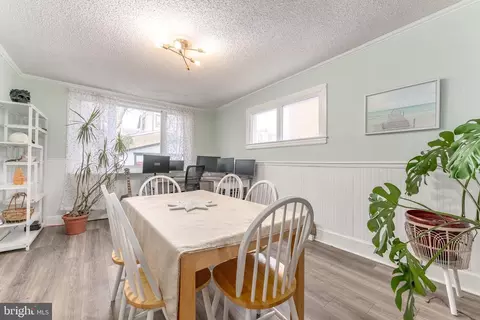 Dining - 102 Ardsley Rd, Darby, PA 19082 photo 1 of 2