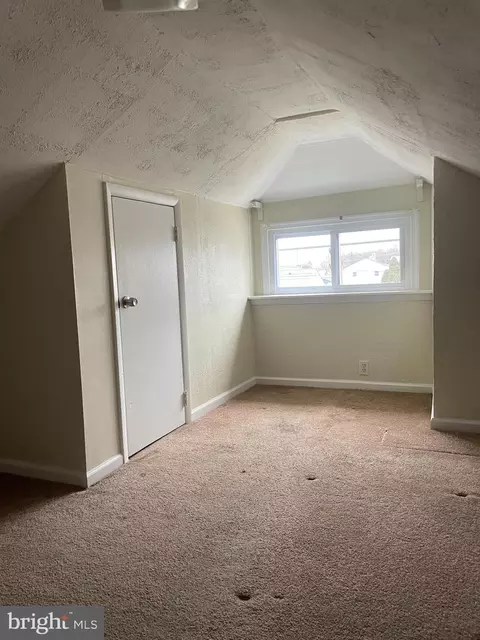 1017 Langley St, Marcus Hook, PA 19061 photo 12