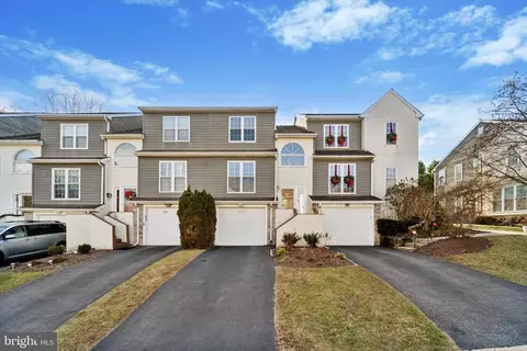 201 Moria Pl #201, Aston, PA 19014