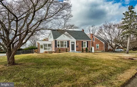 2113 Haverford Rd, Ardmore, PA 19003