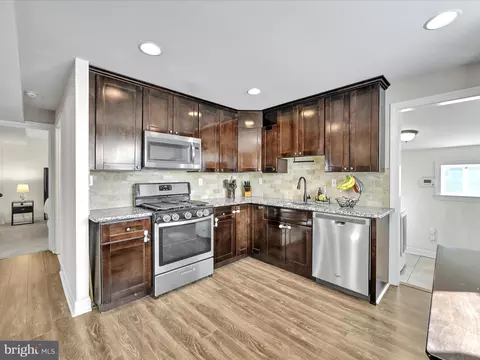 Kitchen - 718 Hickory Rd, Secane, PA 19018 photo 2 of 5